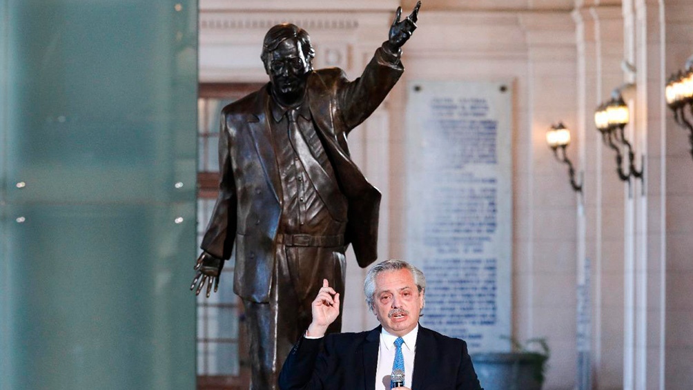 Estatua de Kirchner