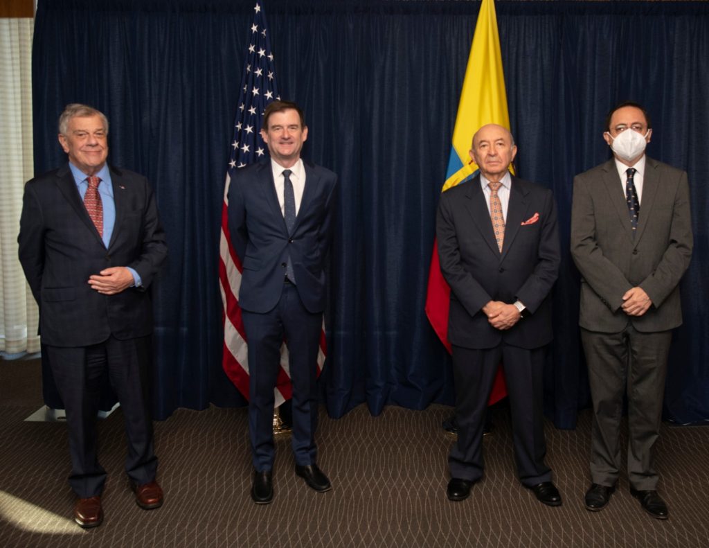 Estados Unidos y Ecuador
