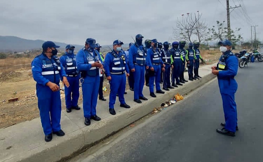 Agentes de tránsito de Guayaquil