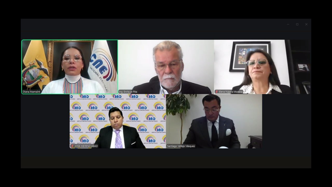 El Pleno del CNE en una sesión virtual este sábado 20 de septiembre de 2025.