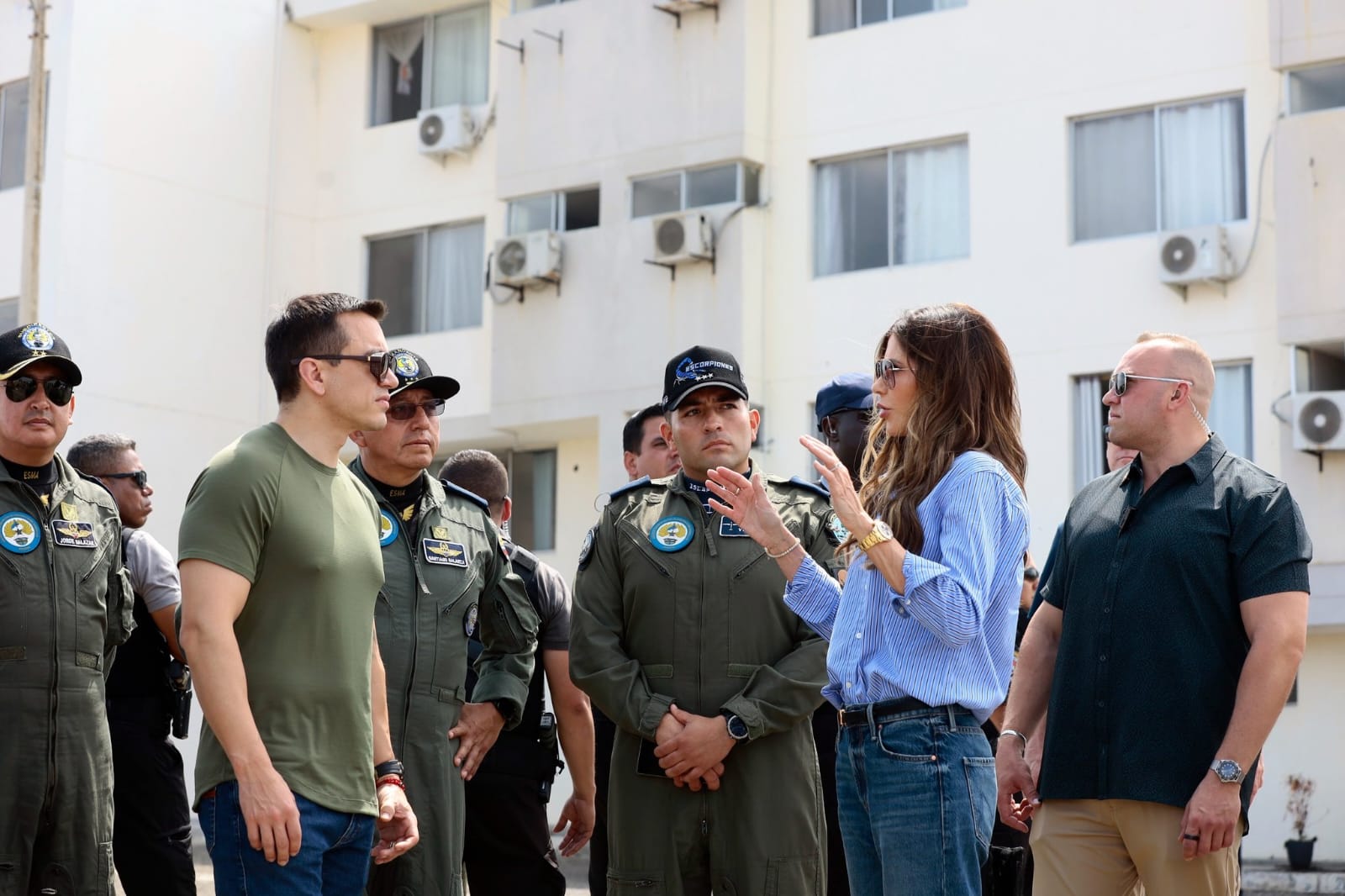 Daniel Noboa y Kristi Noem