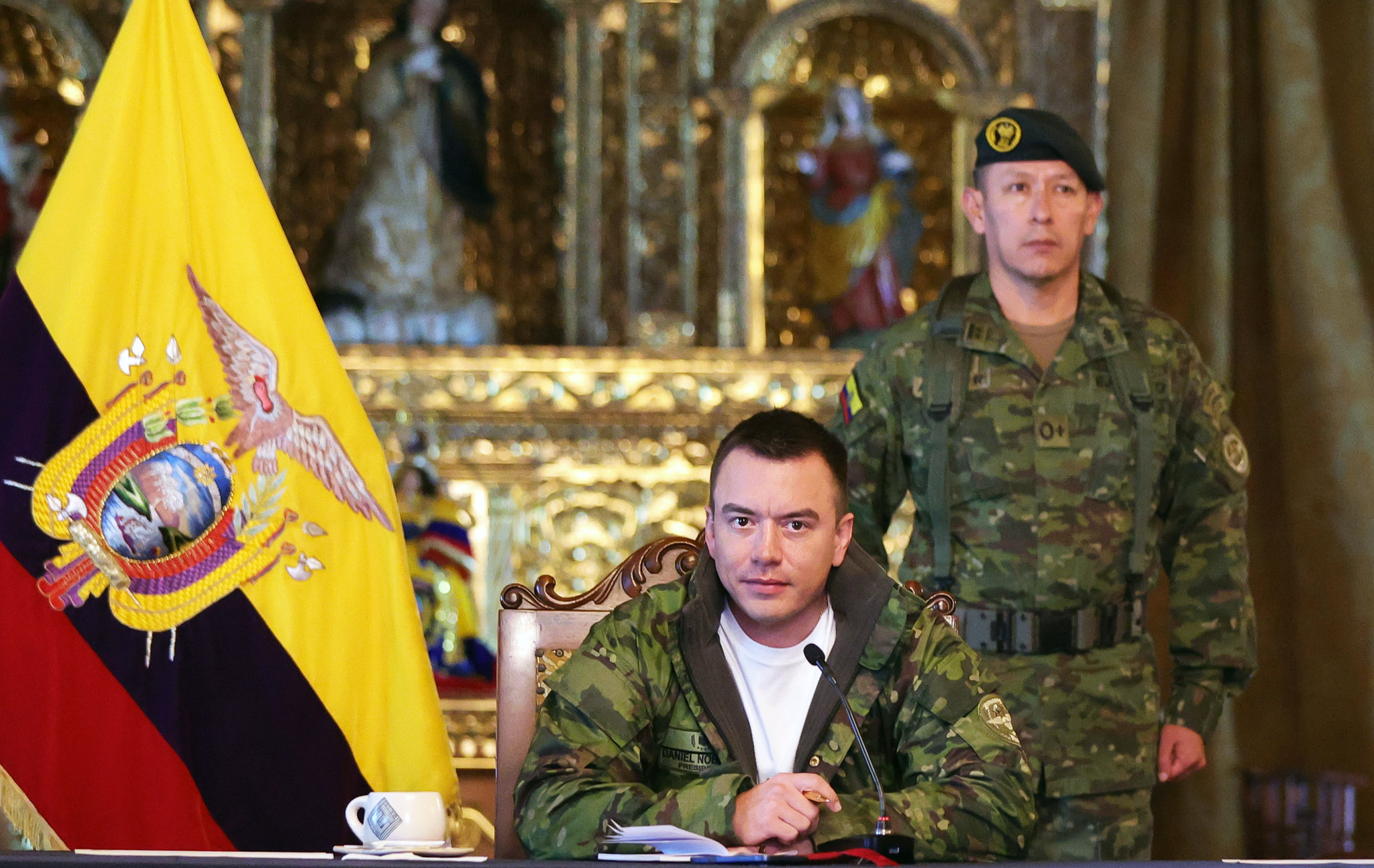 Daniel Noboa con el gabinete de seguridad